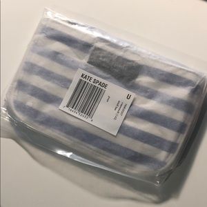 small Kate Spade pouch